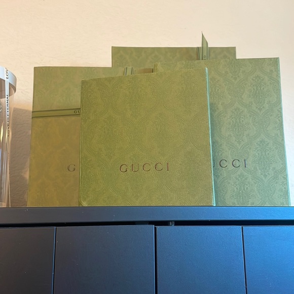 Boxes - Picture 3 of 4